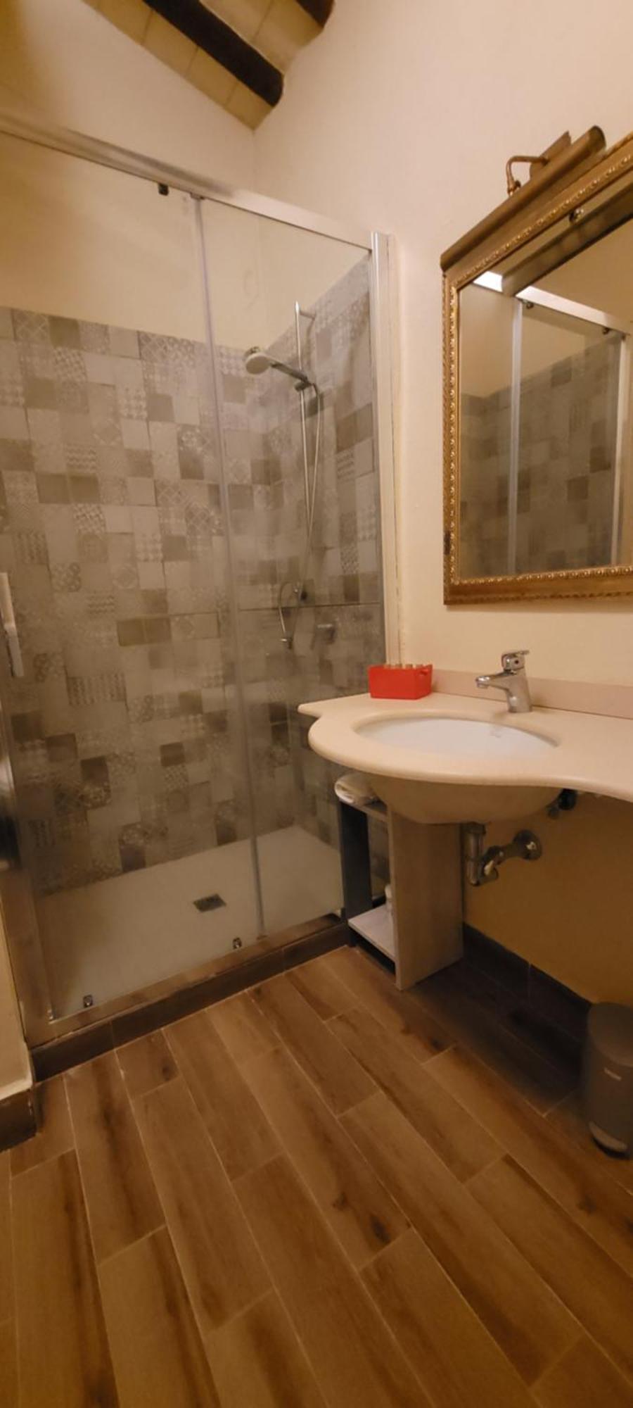 Double Room,1628688754:JPEG